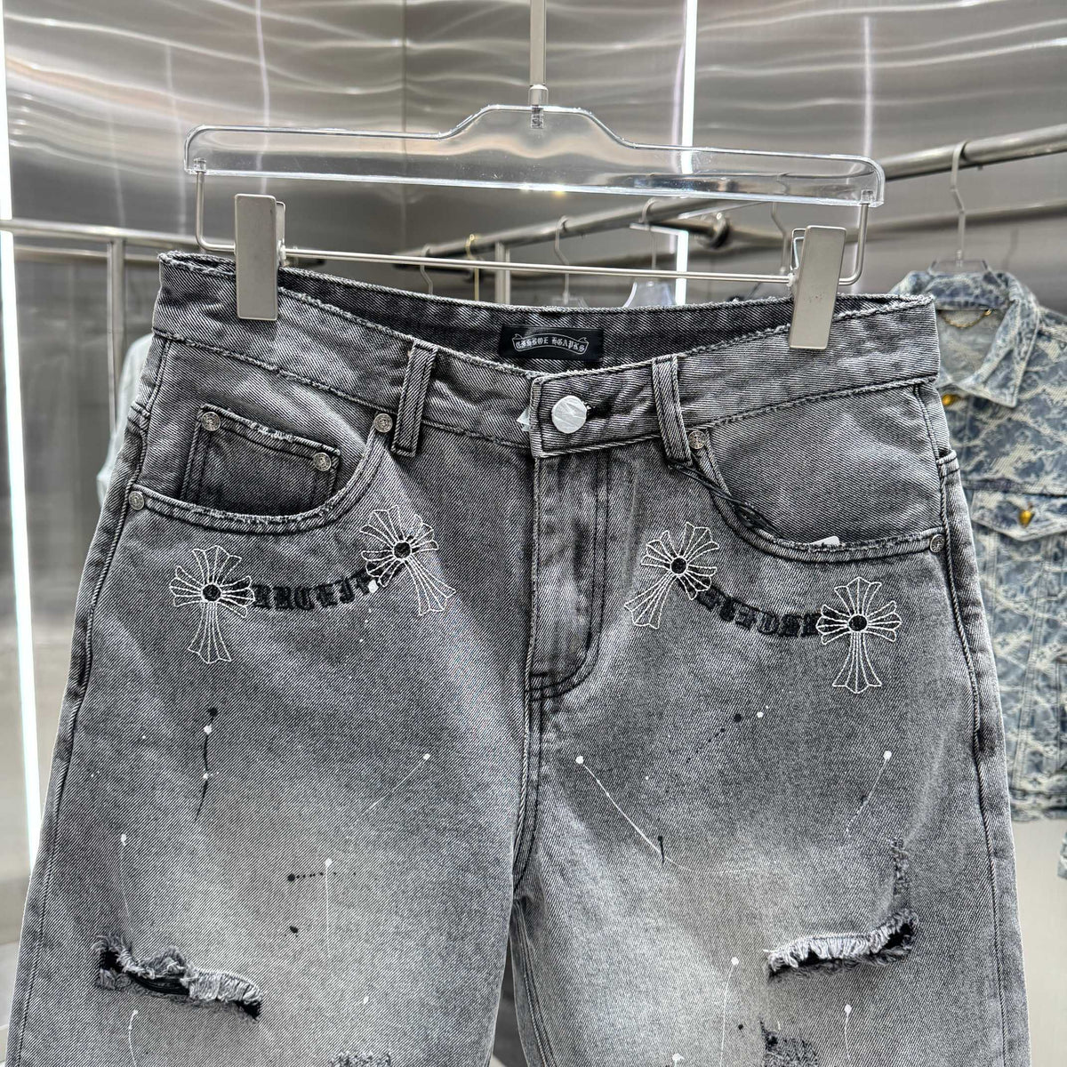 Spring and summer new cross denim shorts made of split leather