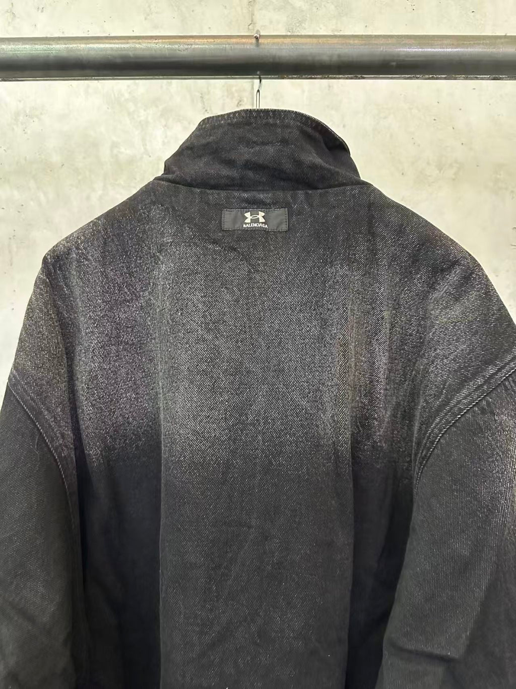 New double-sided denim jacket
