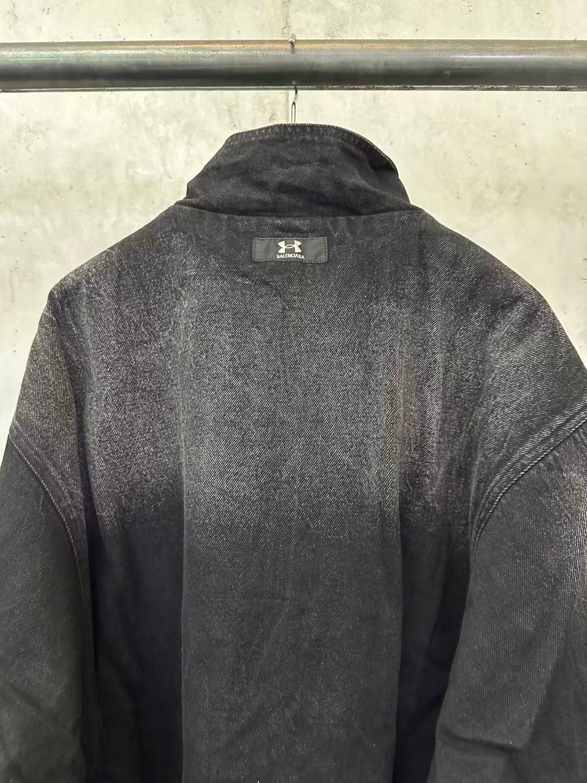 New double-sided denim jacket