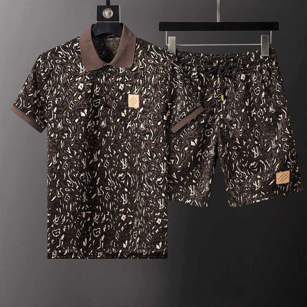 Knitted jacquard fabric lapel T-shirt