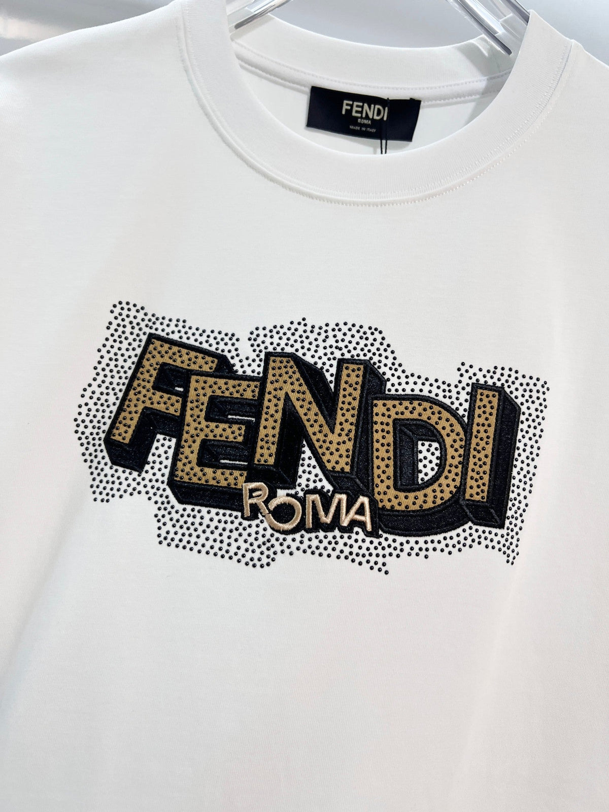 New three-dimensional hot bead heavy embroidery letter short sleeved shirt