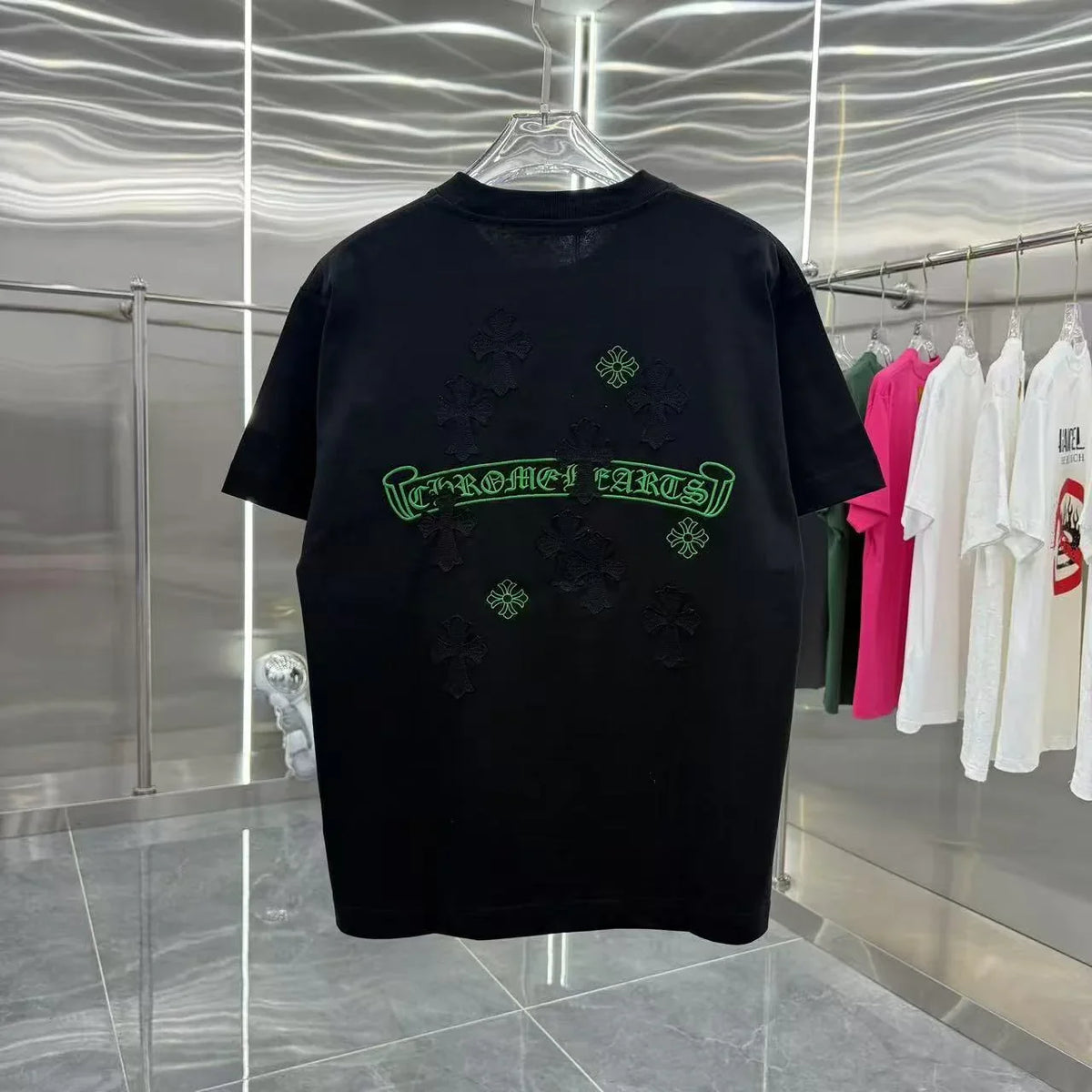 New round neck short sleeved shirt