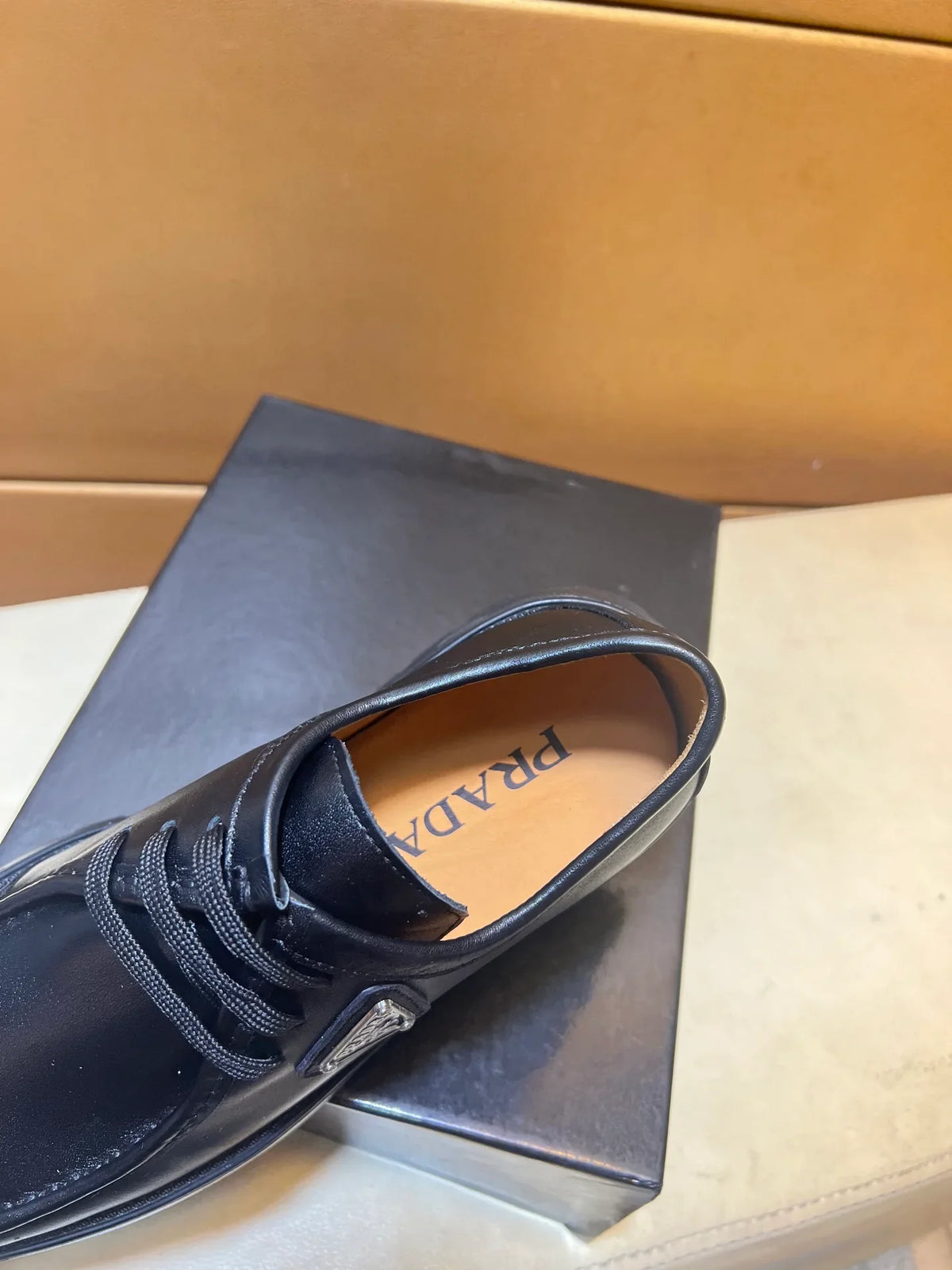 casual leather shoes