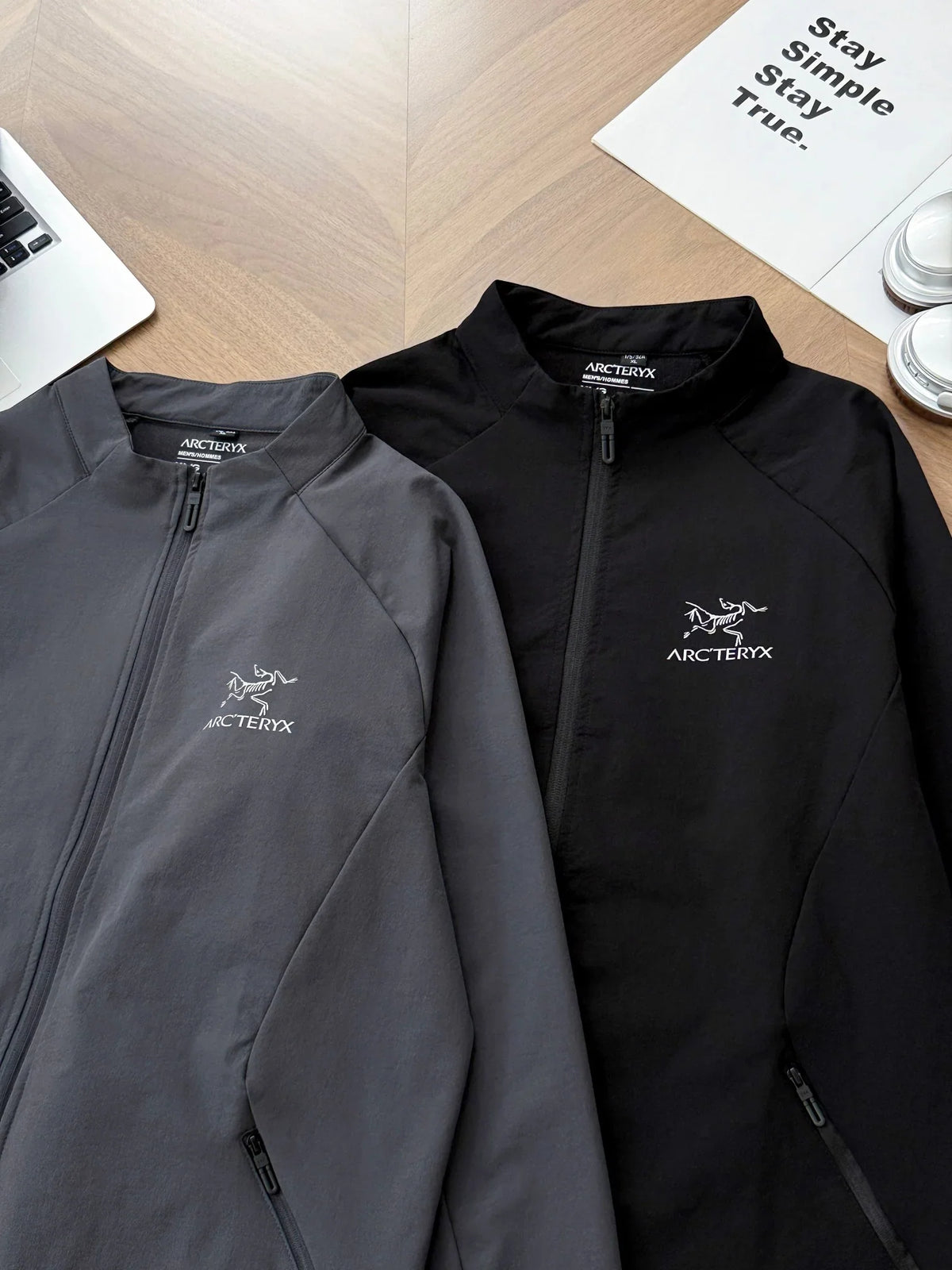 Windproof soft shell jacket