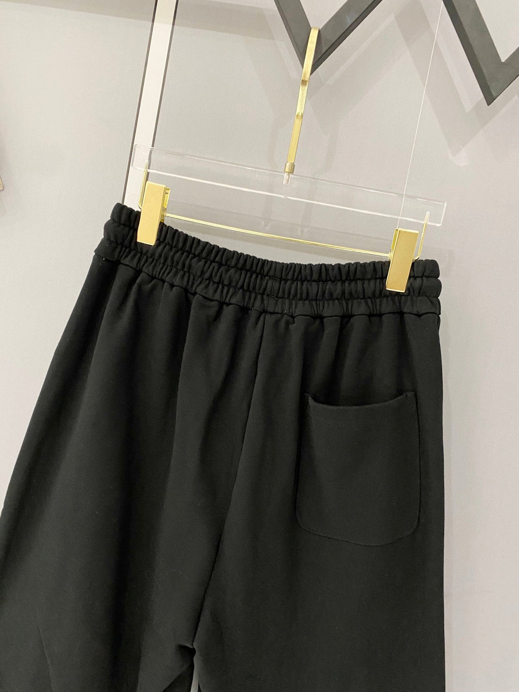 Classic letter embroidered casual shorts