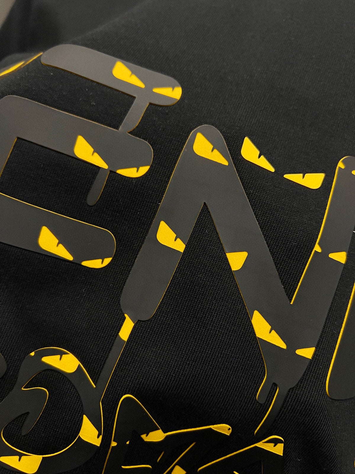 Classic Yellow Eye Foam Craft Short Sleeve T-shirt