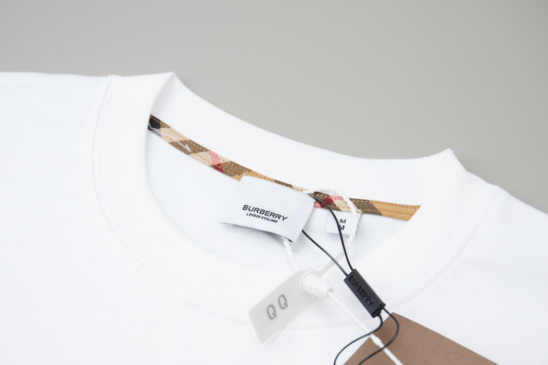 Grid stitch embroidered T-shirt