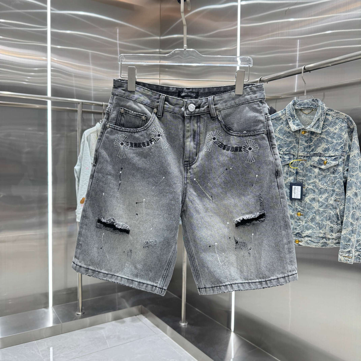 Spring and summer new cross denim shorts made of split leather