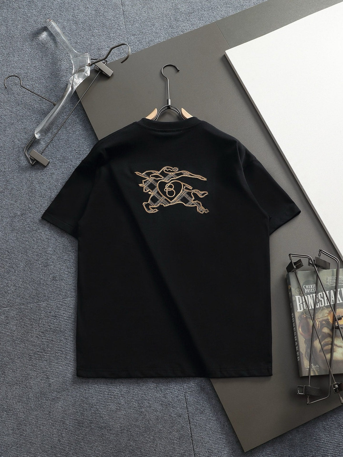 Classic Embroidered Round Neck T-shirt with Back