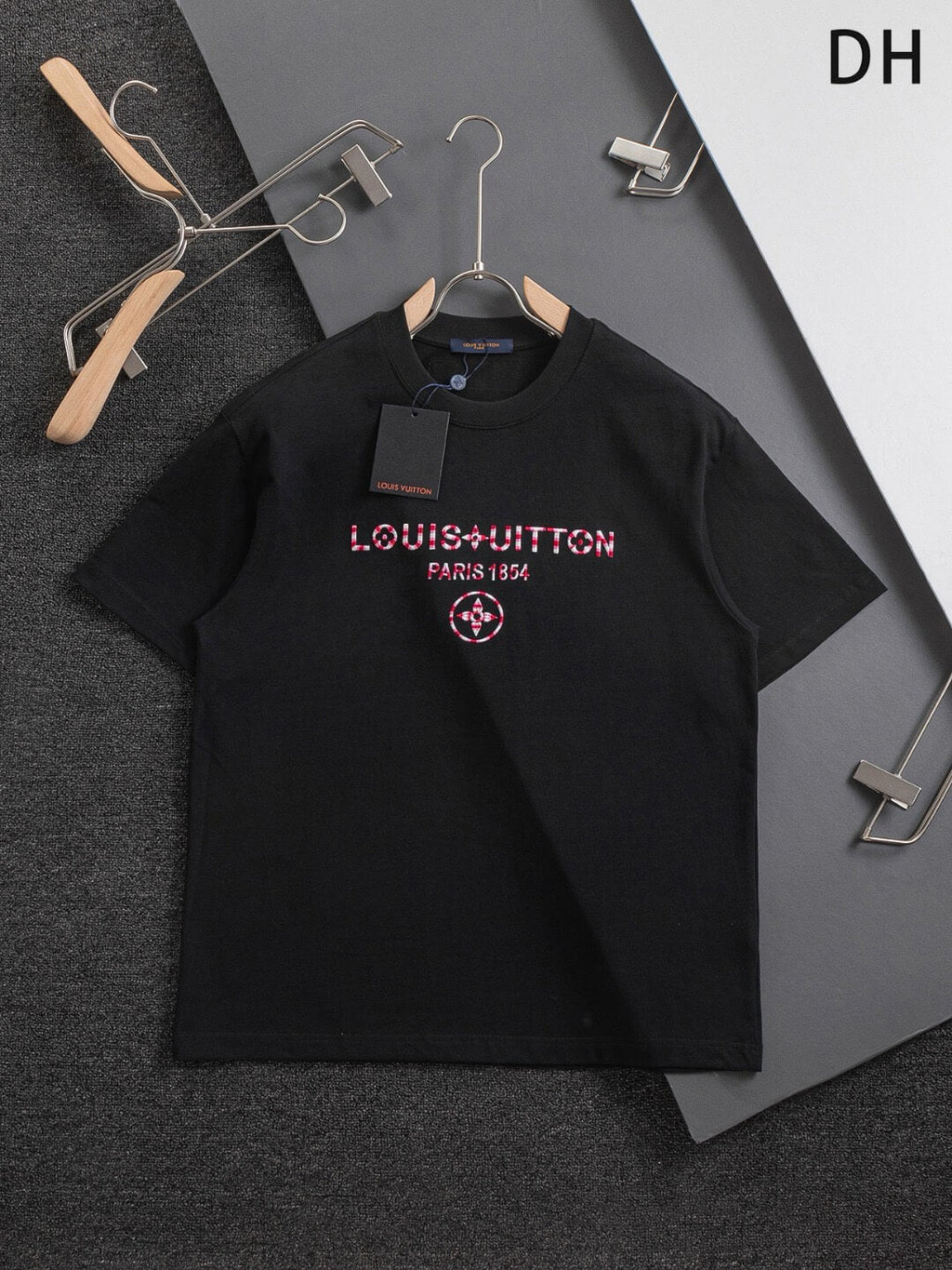 Three-Dimensional Embroidery T Shirt