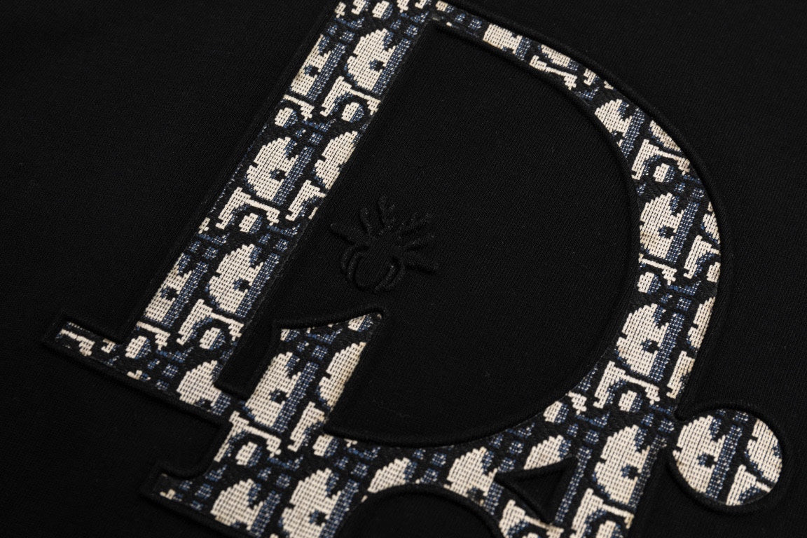 High quality textured jacquard letter patchwork embroidered T-shirt