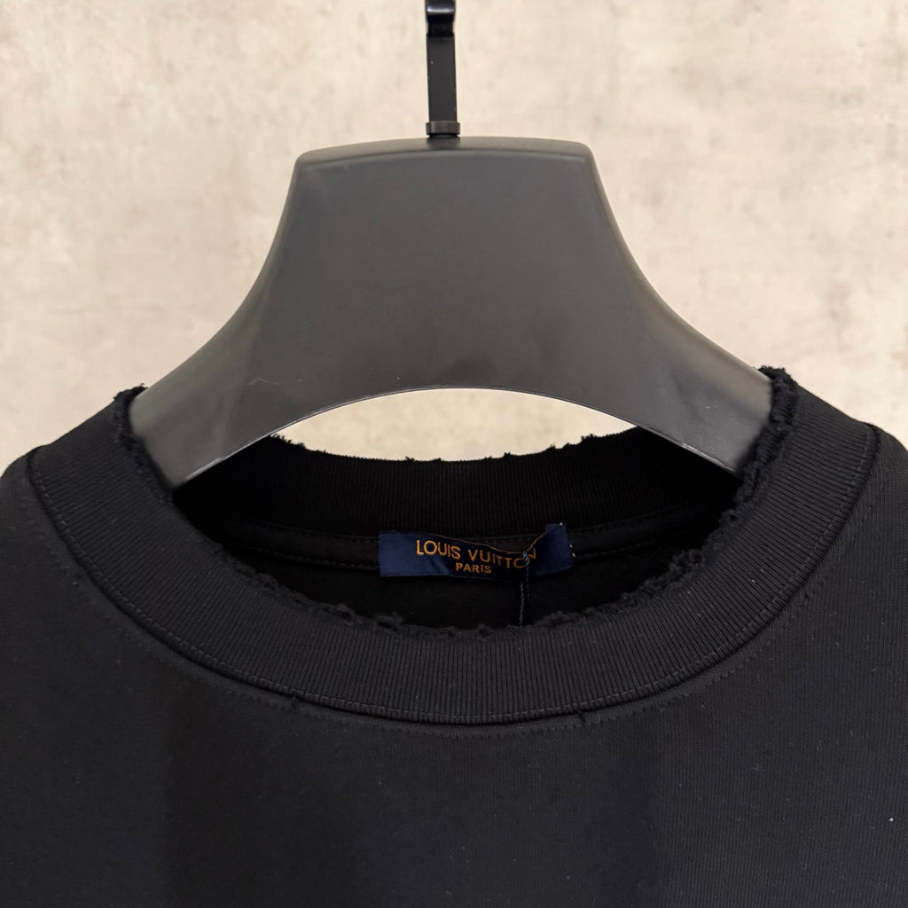 Embroidered short sleeved T-shirt
