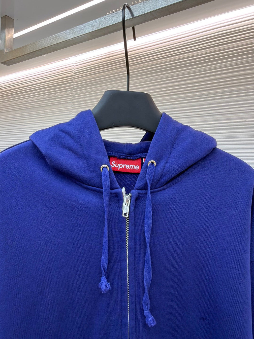 Sleeve eye print pattern hooded zipper sweatshirt