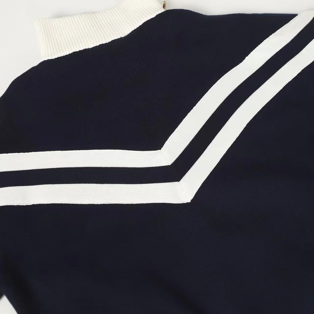 New striped contrasting stand up collar sweater