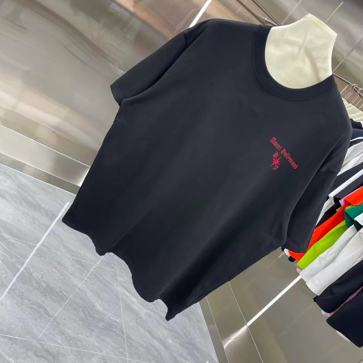 New printed short sleeved T-shirt