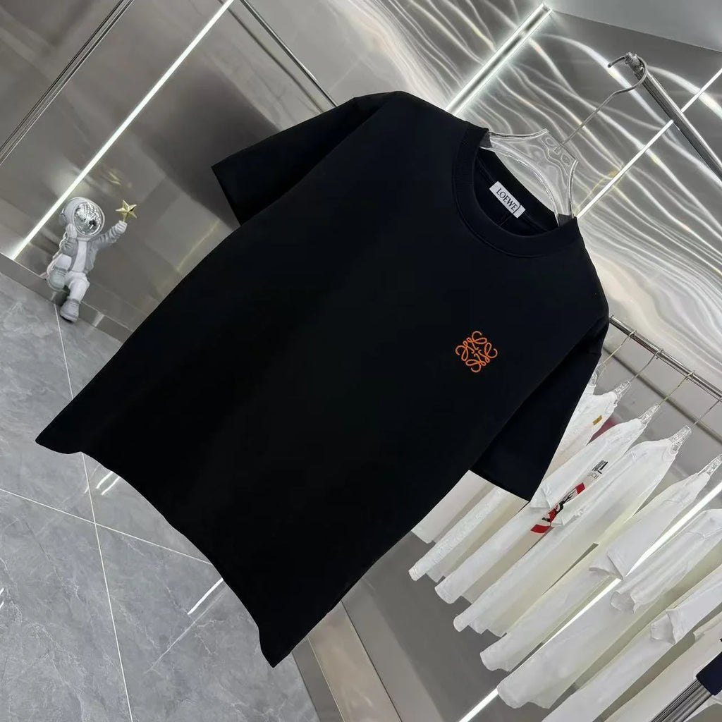 Autumn and winter new round neck short sleeved shirt