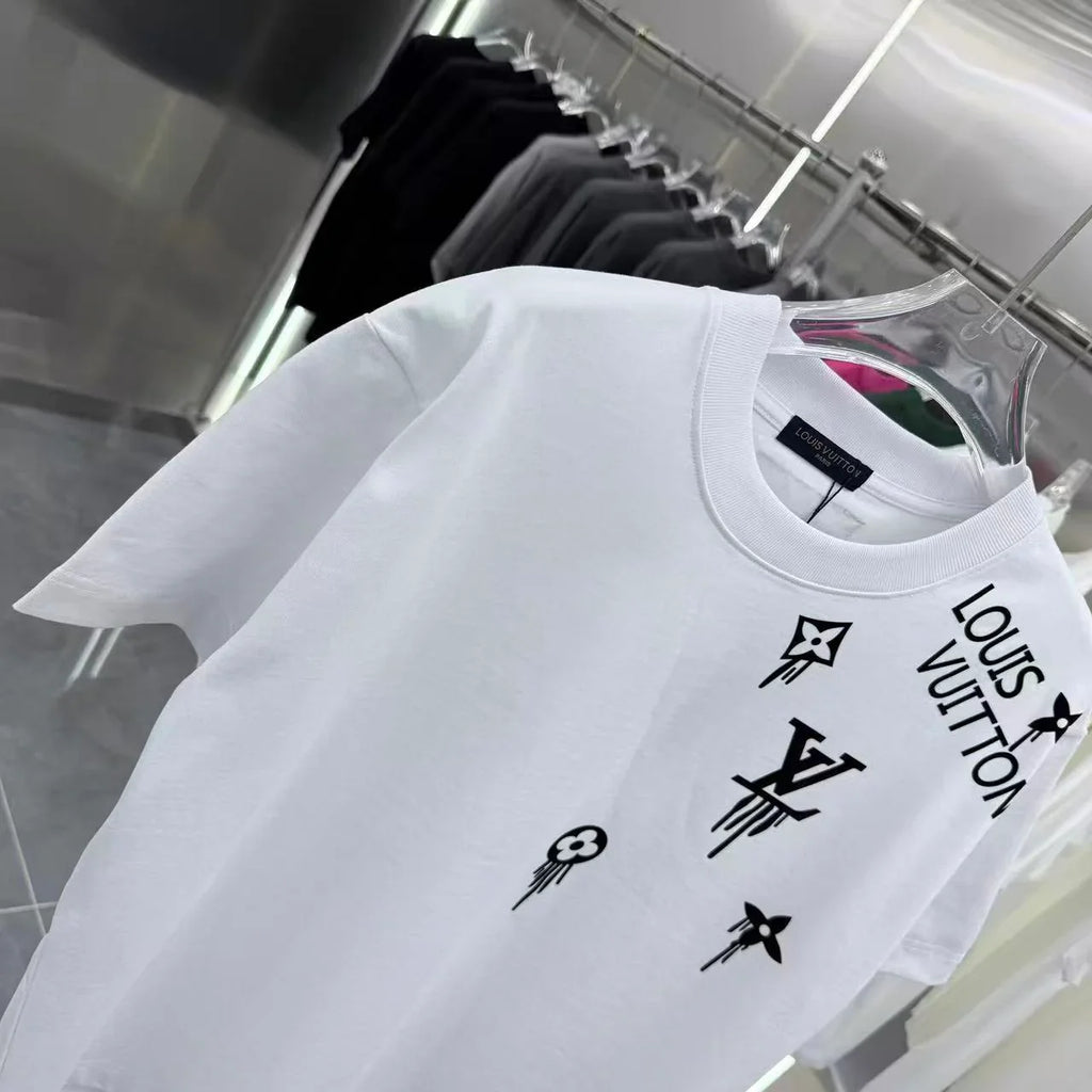 New round neck short sleeved shirt