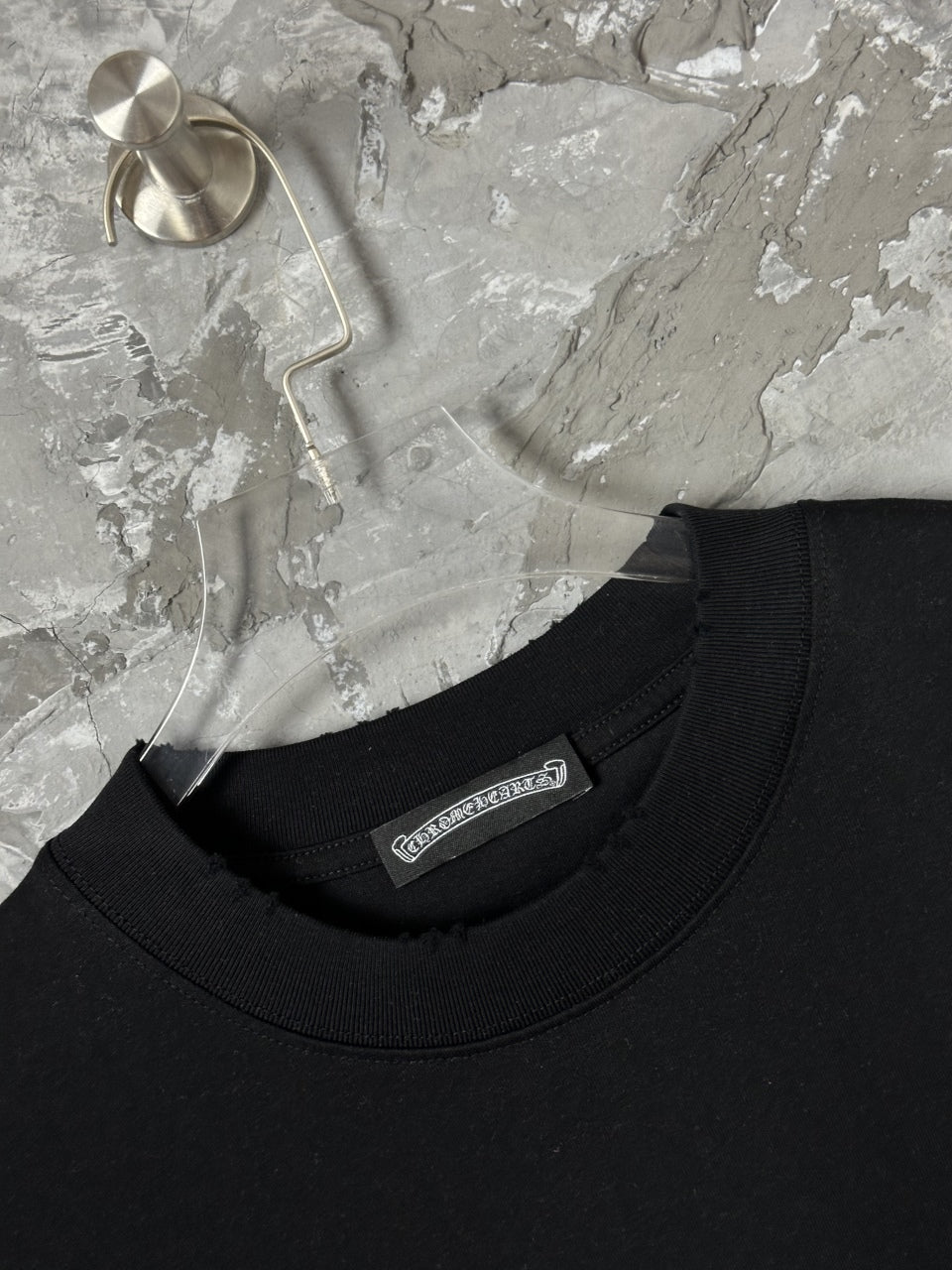 Loose fit version Unisex short sleeved t-shirt