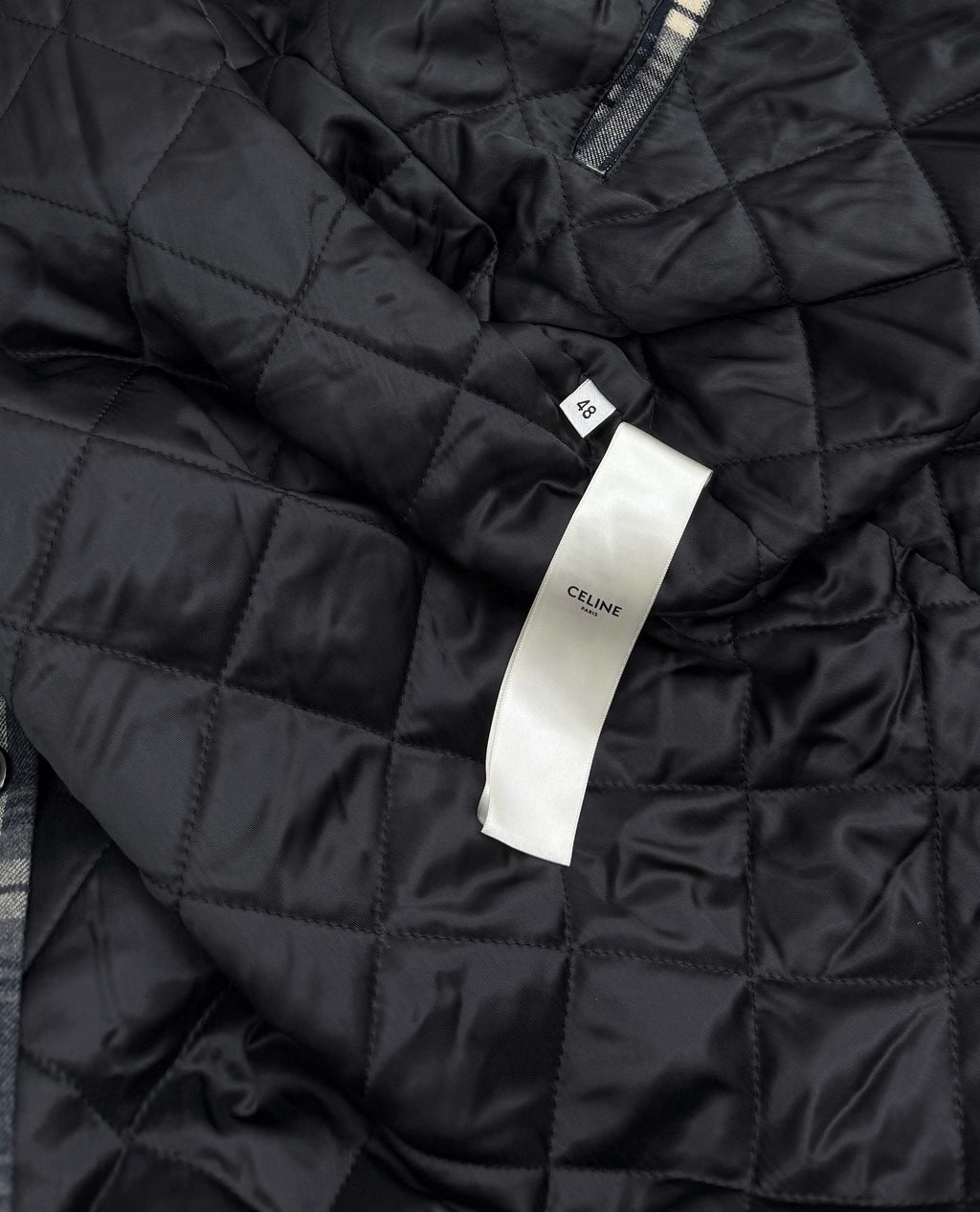Cashmere plaid hooded clip