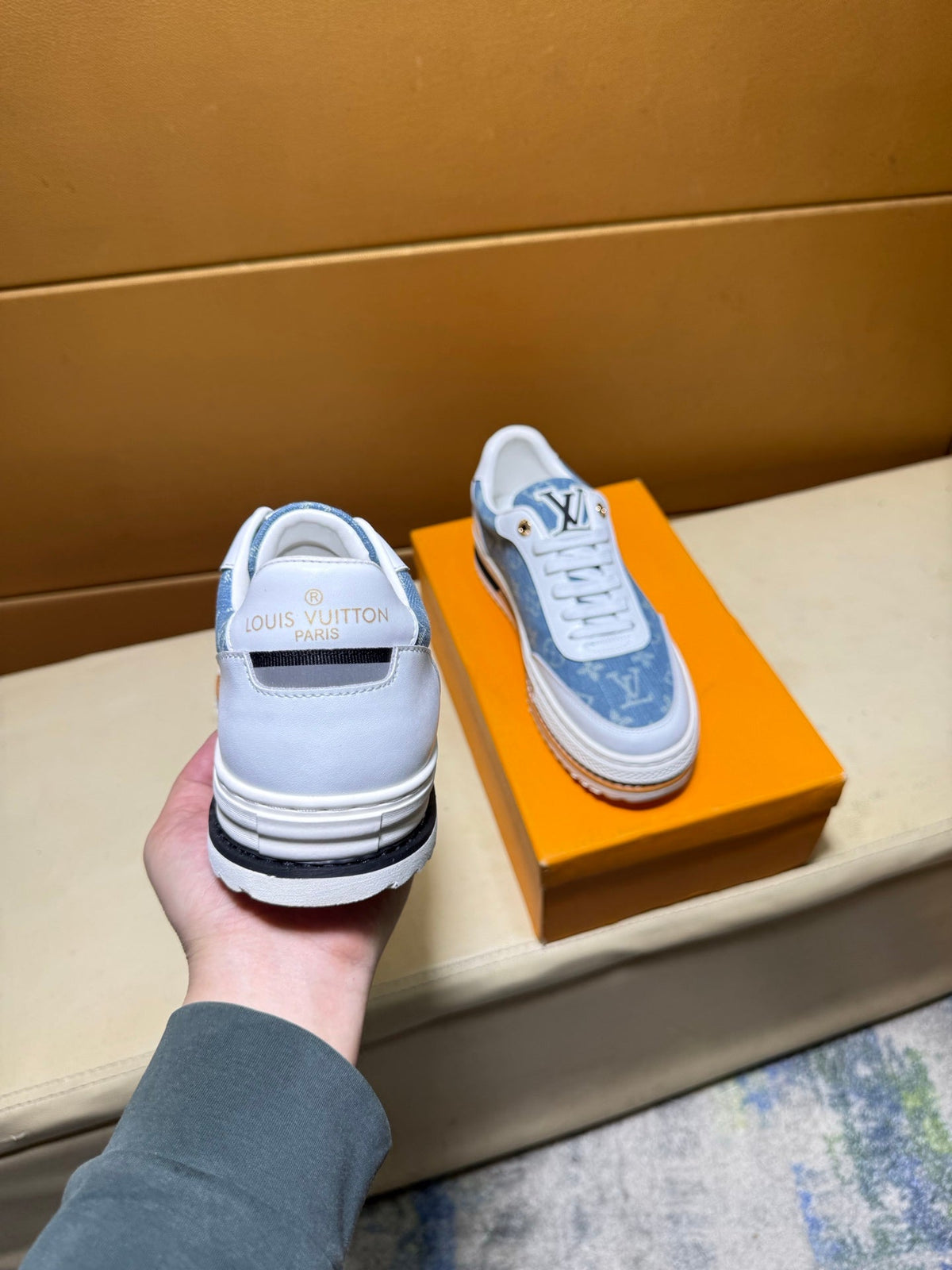 🏃 Casual shoes are a must-have for trendy men