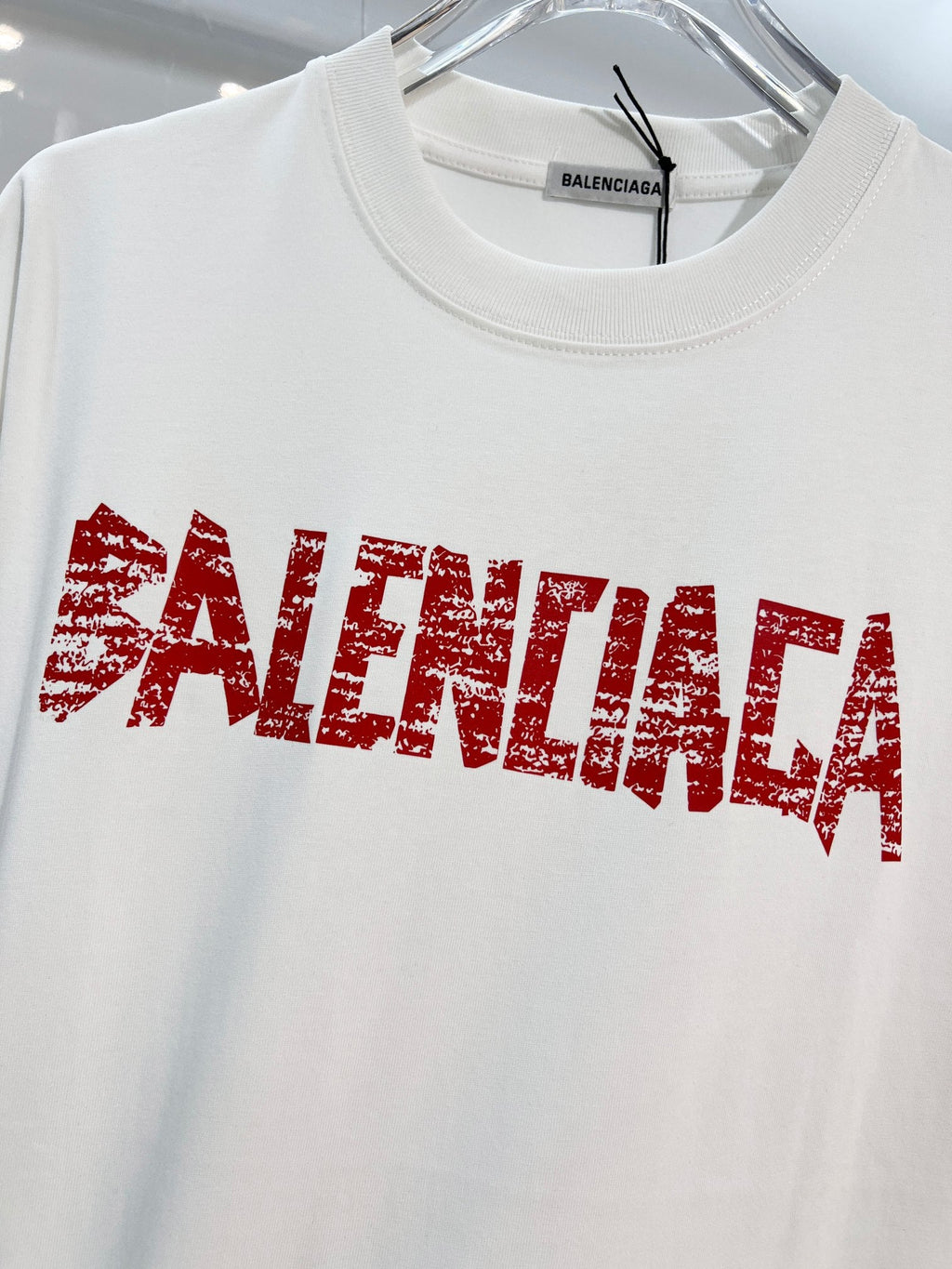 Wear and tear double-B printed letter round neck T-shirt