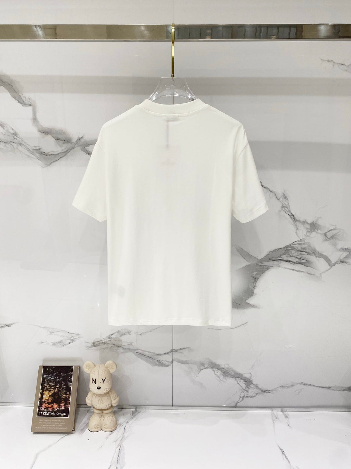 3D color blocked embroidery 🪡 Letter LOGO Phantom Spray Printed T-shirt