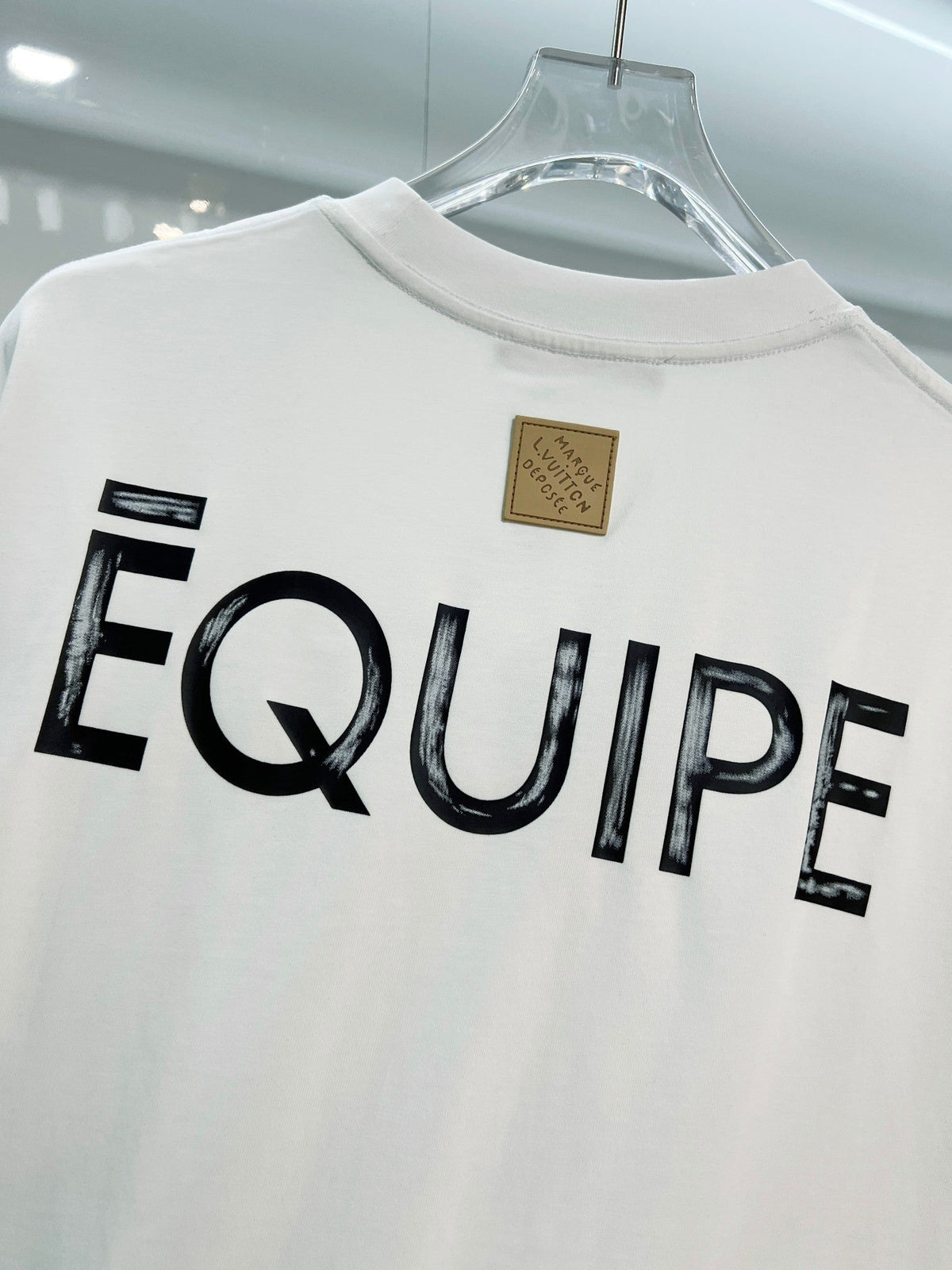 New front and rear blurred letter short sleeves