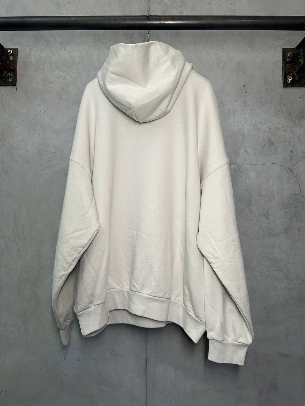 Printed hooded sweatshirt