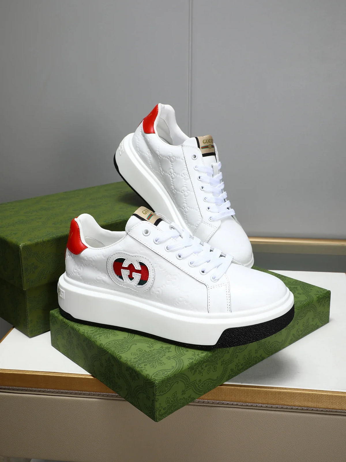 Fashionable and trendy new men's shoes