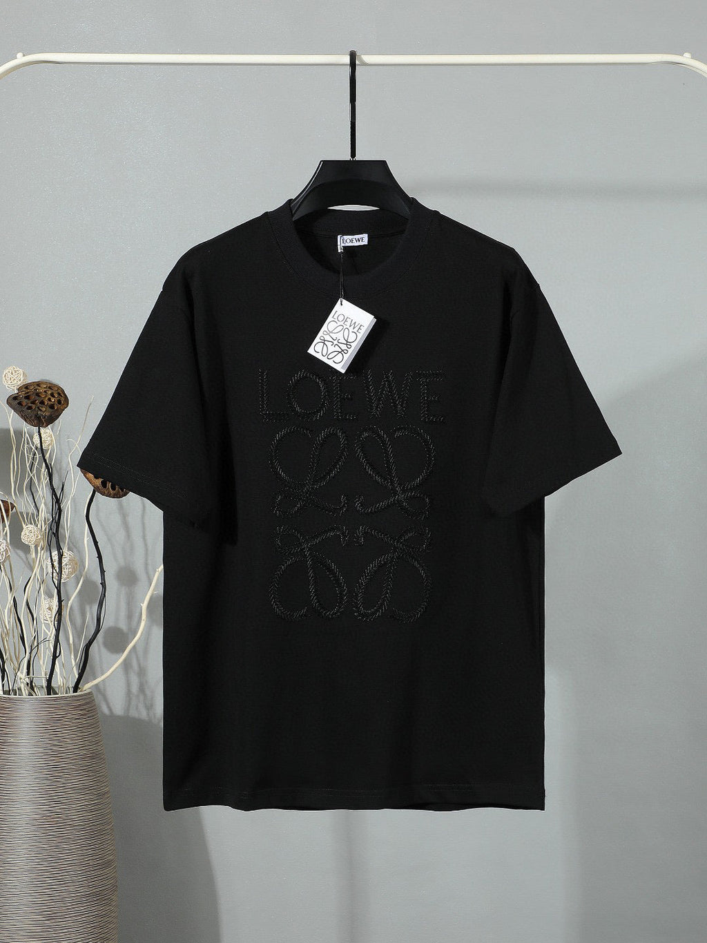 Trendy embroidered short sleeved shirt
