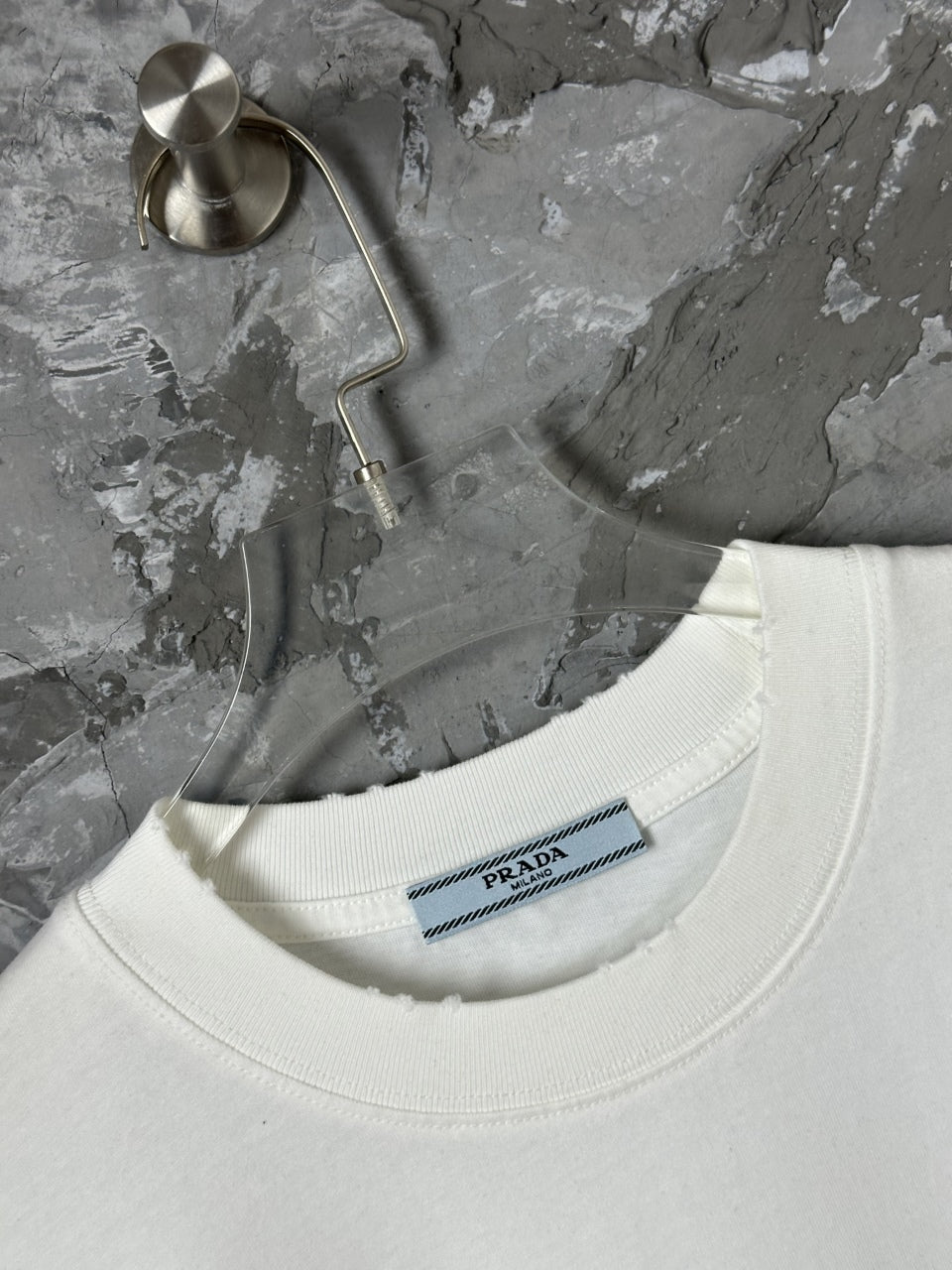 Loose fit T-shirt for both men and women