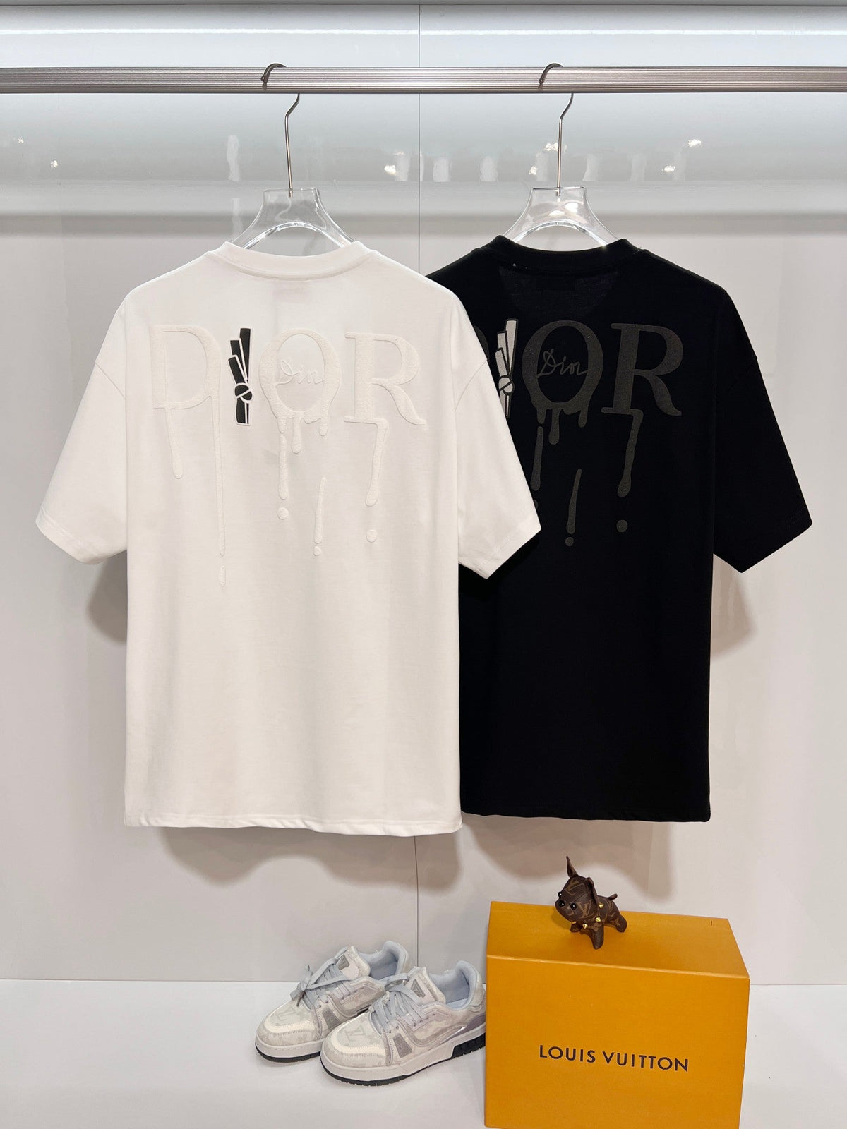 New snow velvet embroidered logo short sleeved shirt
