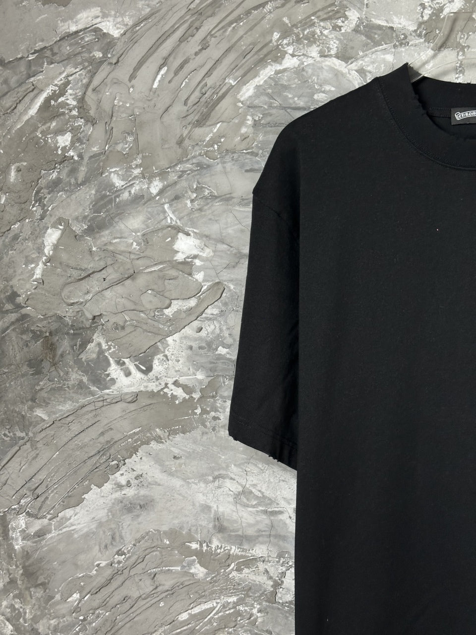 Loose fit version Unisex short sleeved t-shirt