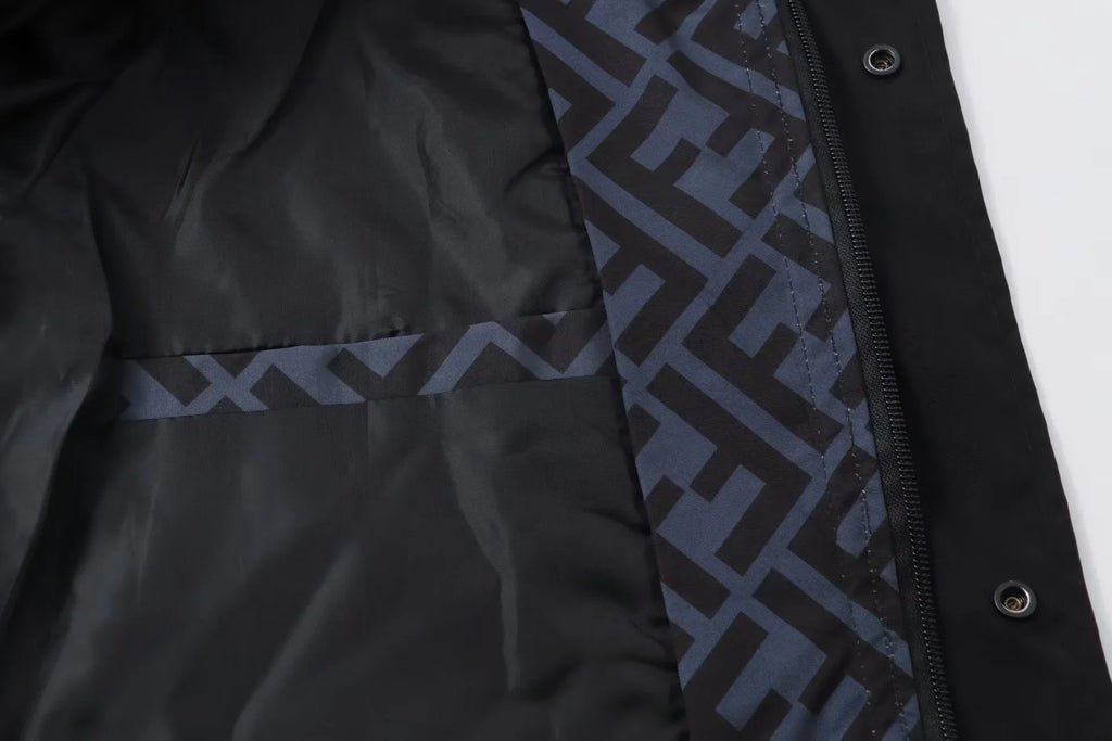 New embroidered hooded jacket