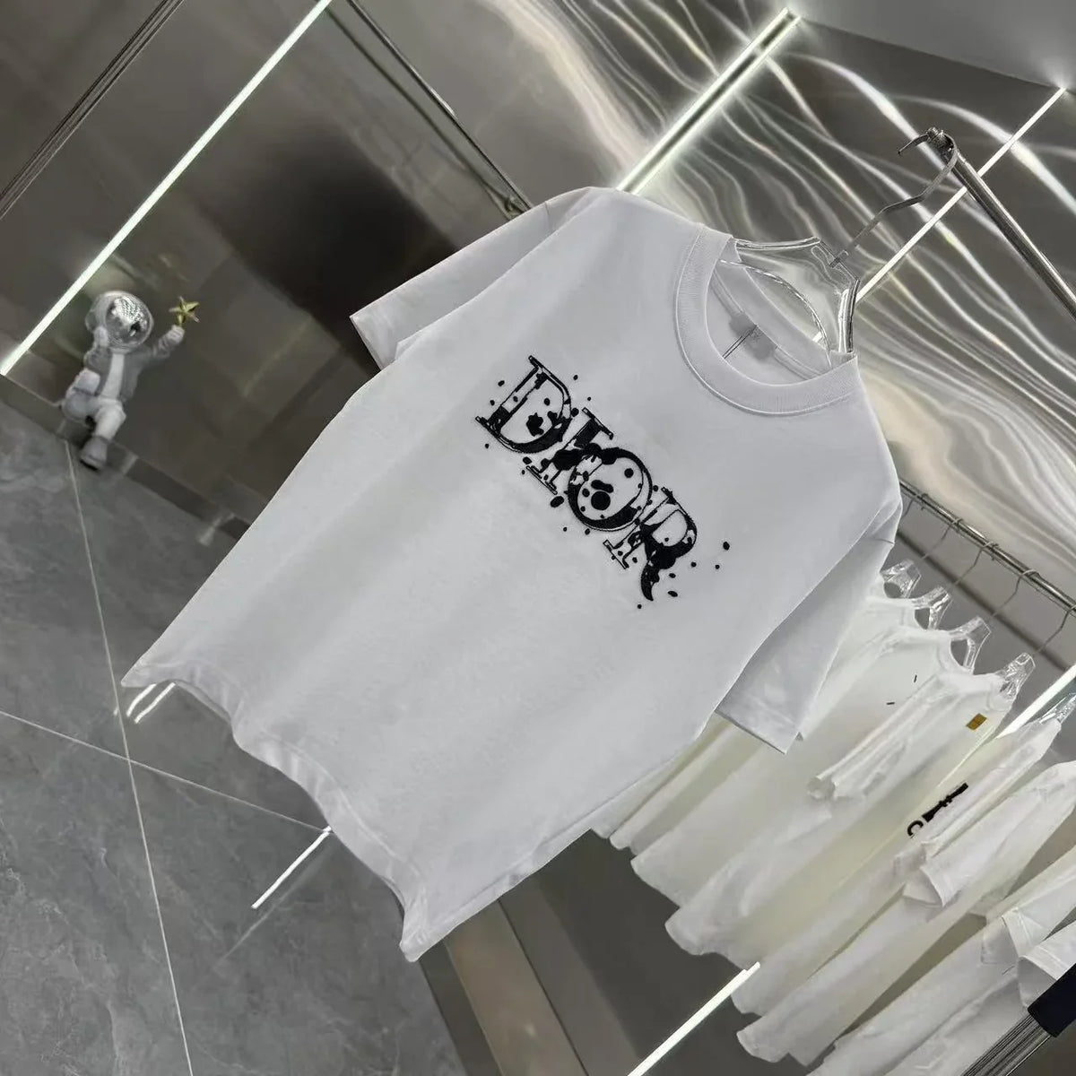 Letter embroidered t-shirt