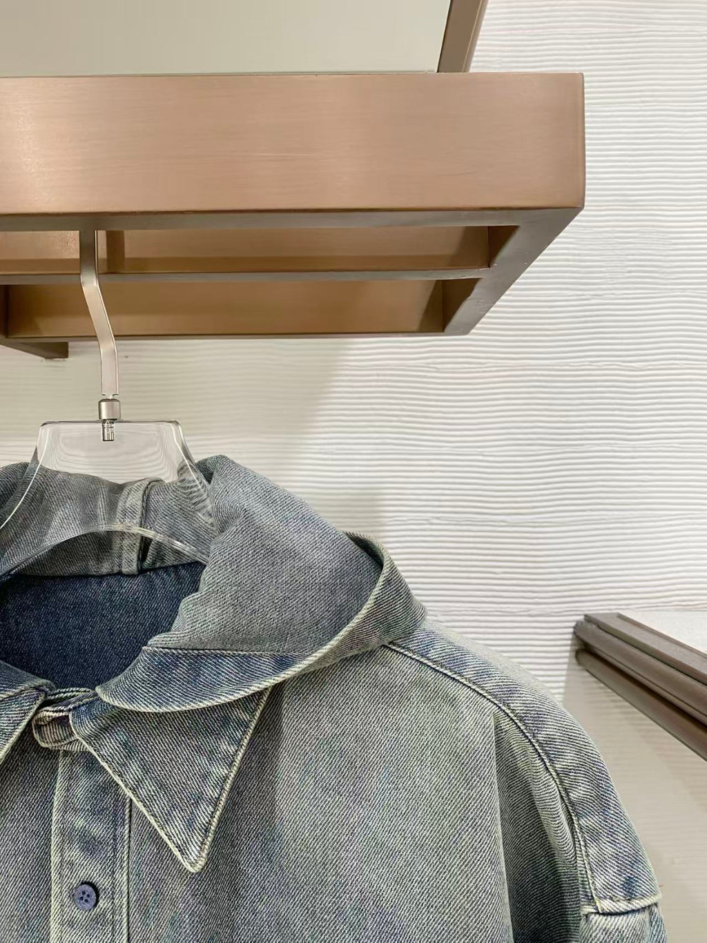 New washed hooded denim jacket