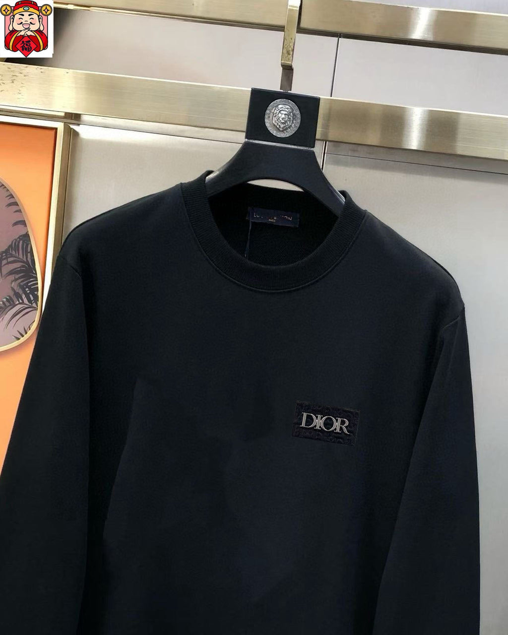 Latest long sleeved round neck sweatshirt 11