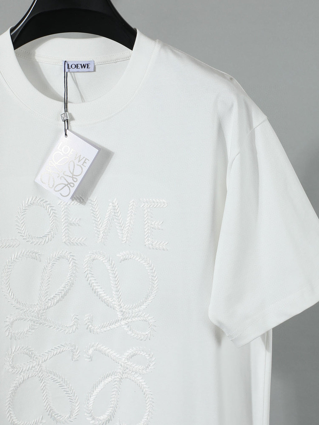 Trendy embroidered short sleeved shirt