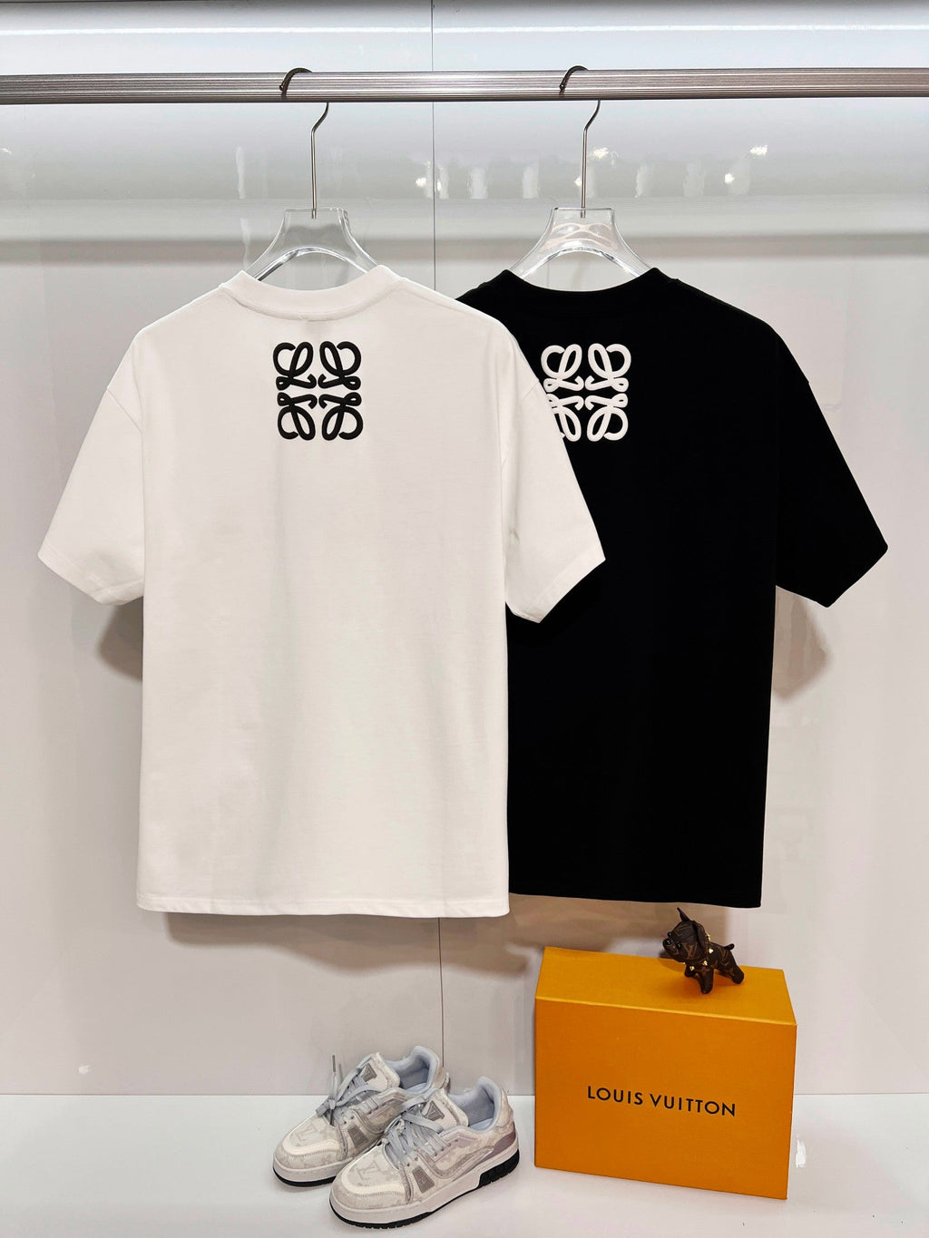 New foam letter short  shirt