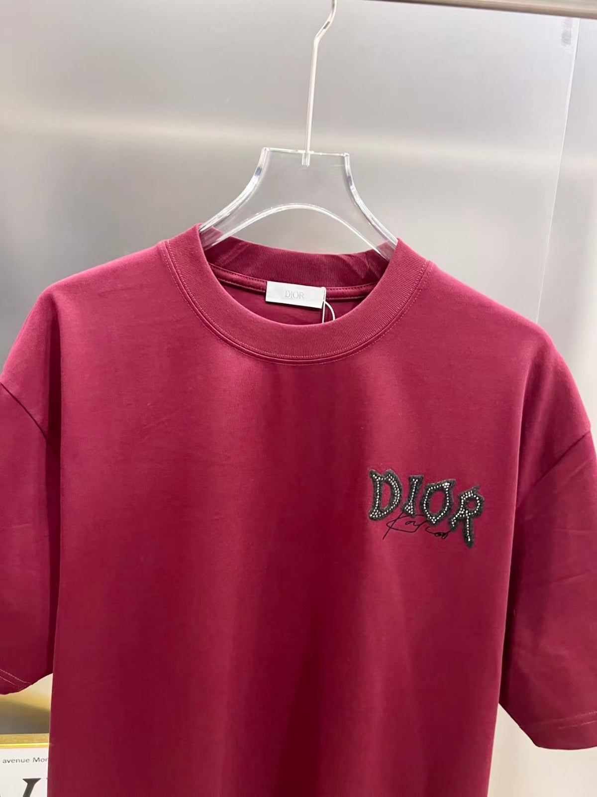 New letter sticker short sleeved shirt