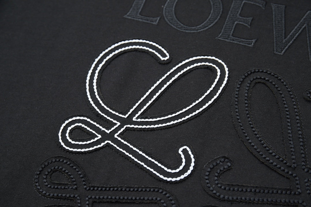 Early spring new patch embroidered letter T-shirt