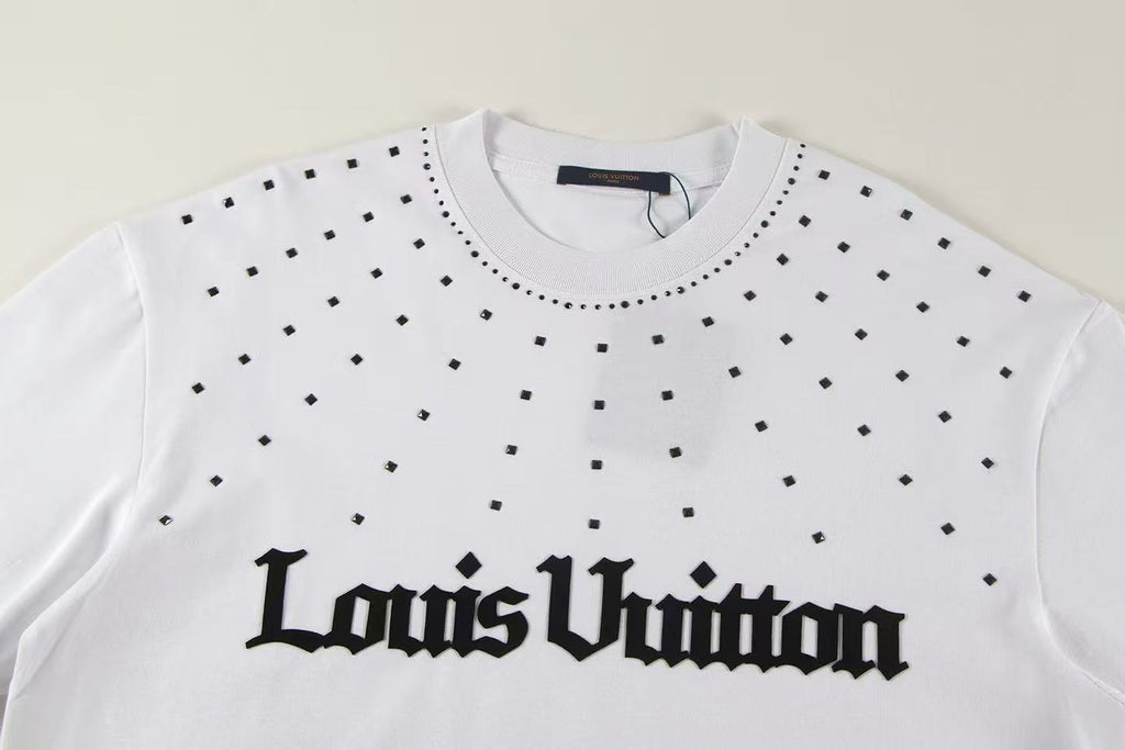 New rhinestone short sleeved T-shirt