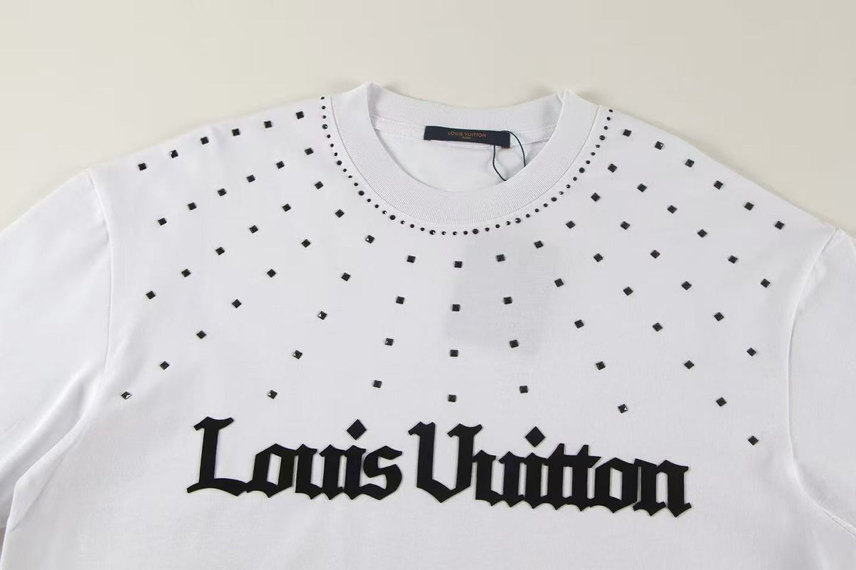 New rhinestone short sleeved T-shirt