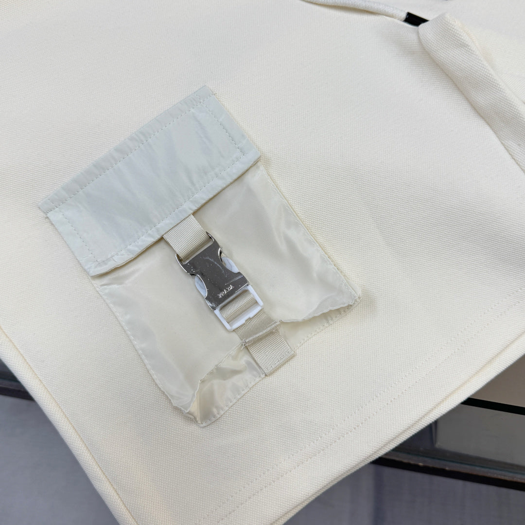 Men's casual workwear style shorts
