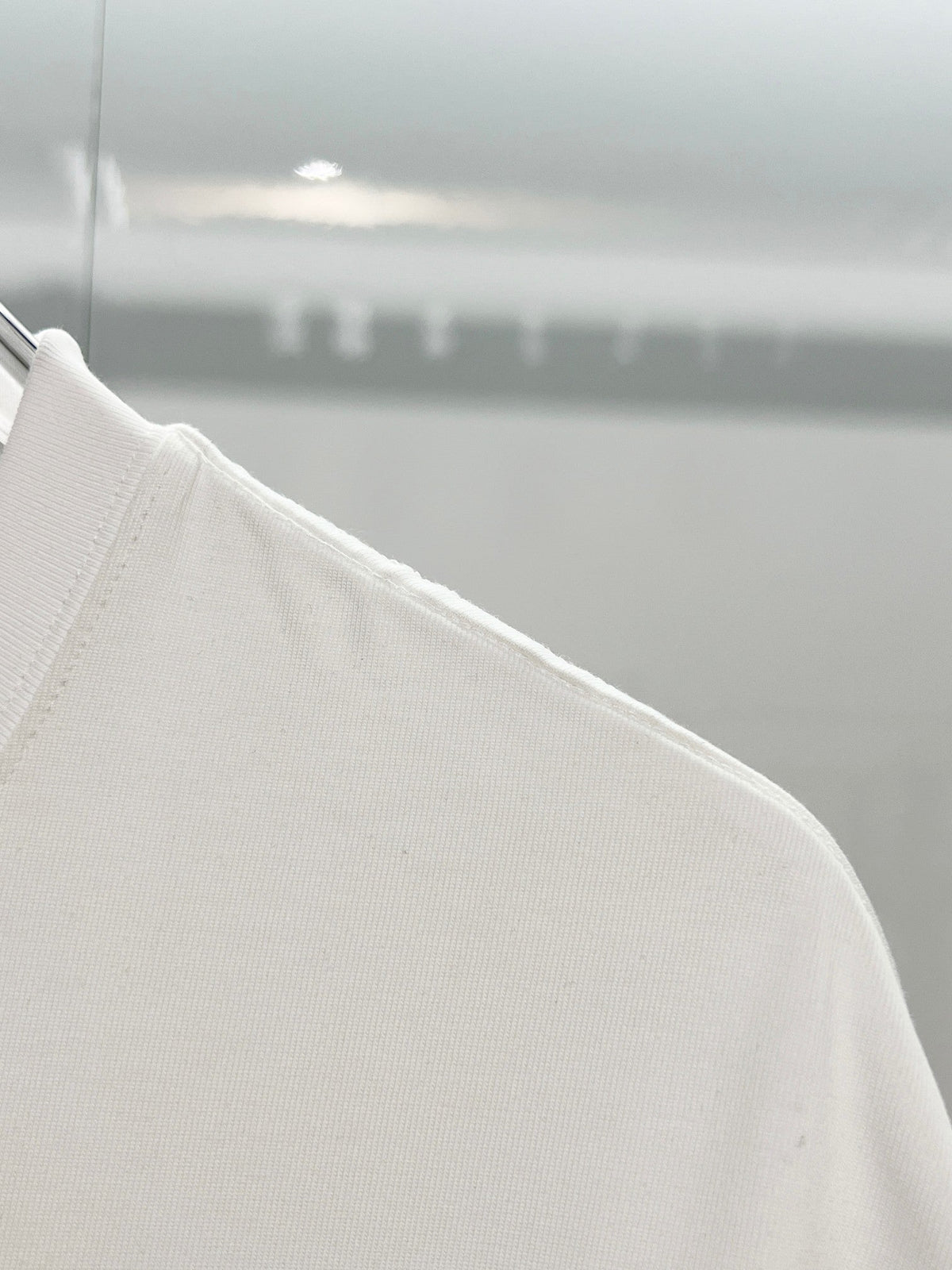 New Cat Embroidered Short Sleeves