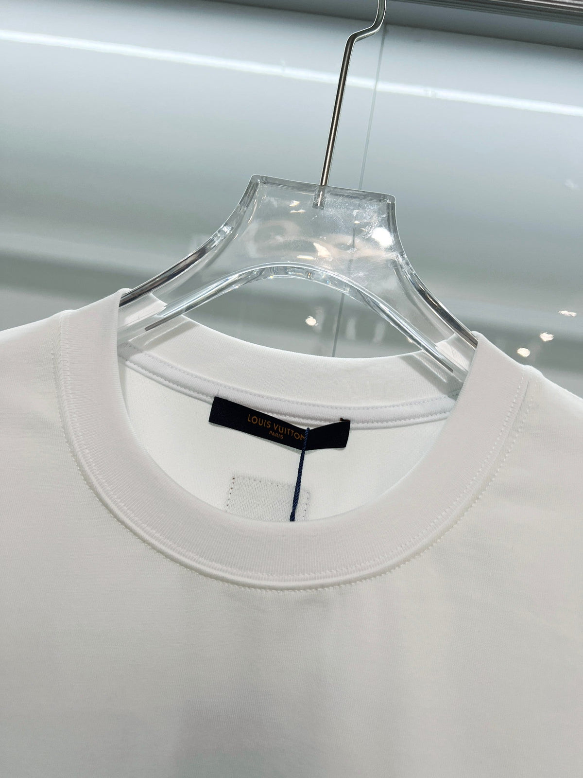 New front and rear blurred letter short sleeves