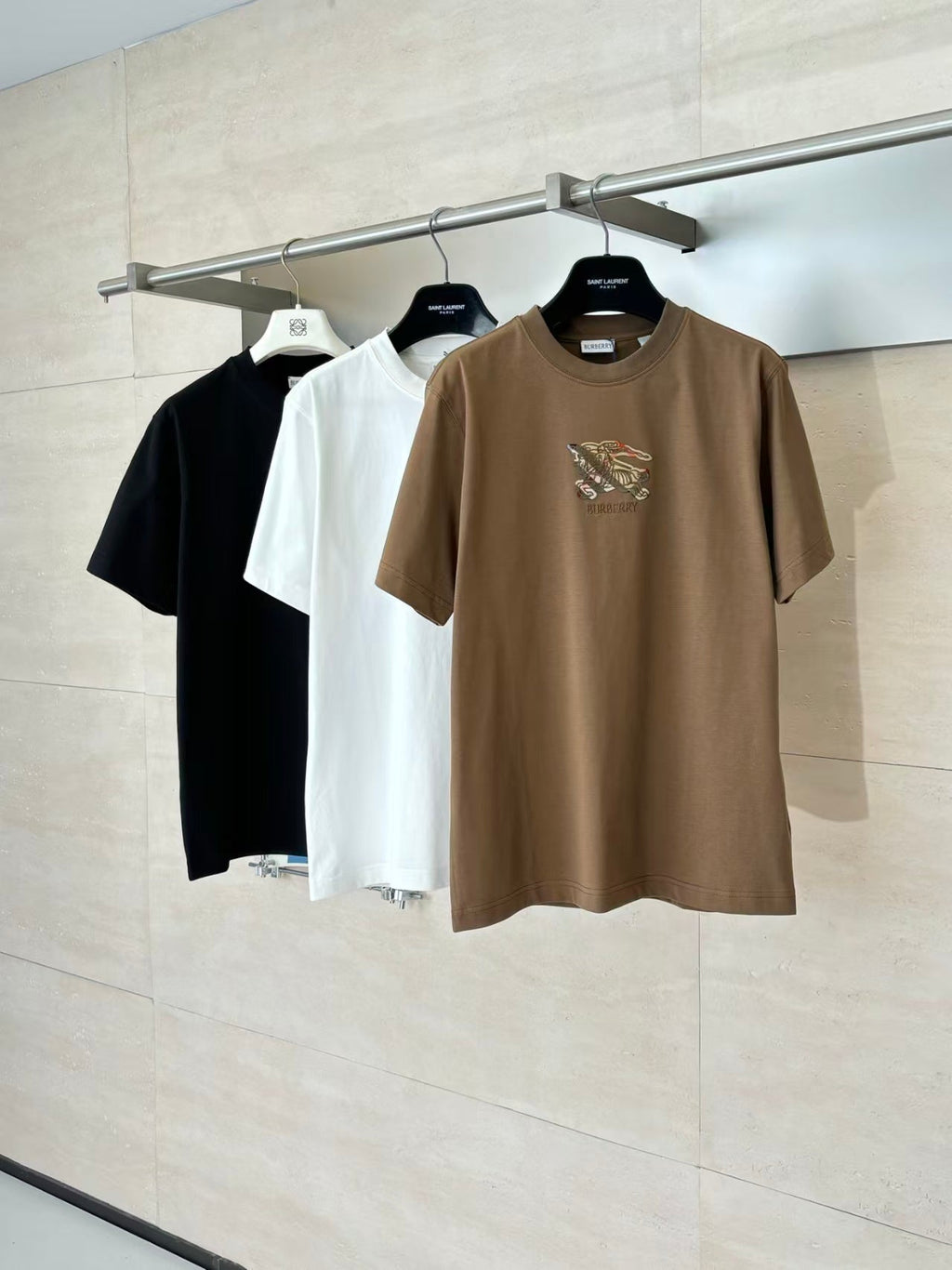 Plaid embroidered short sleeved T-shirt