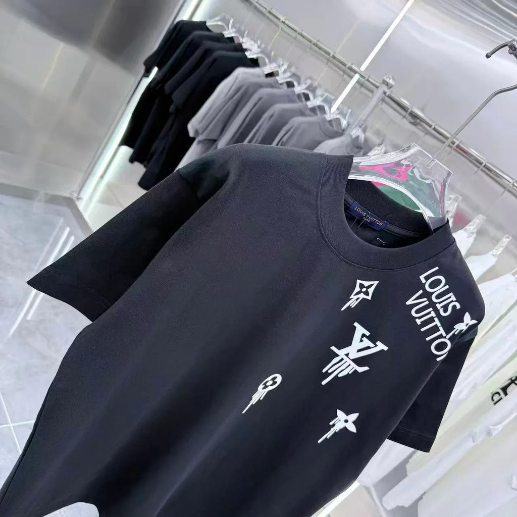 New round neck short sleeved shirt