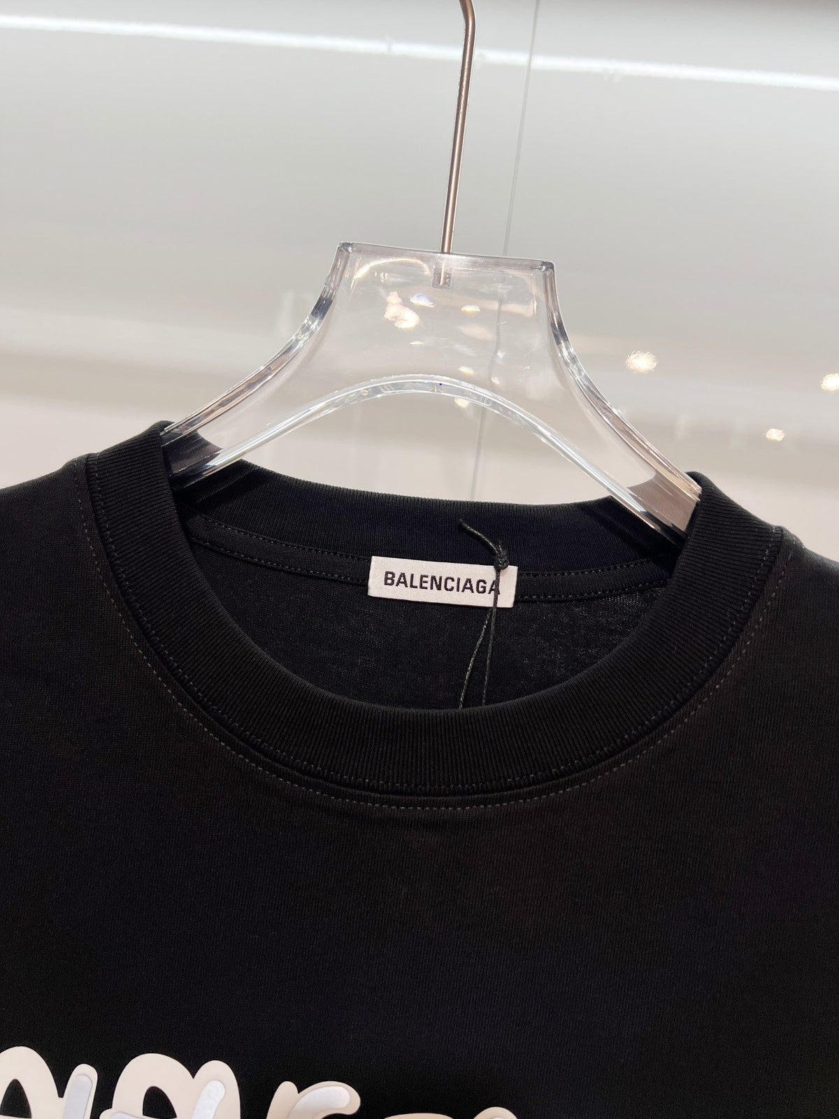 Simple color blocked offset letter round neck T-shirt