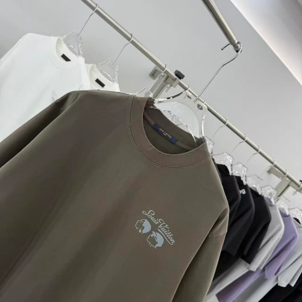 New flocking short sleeved T-shirt